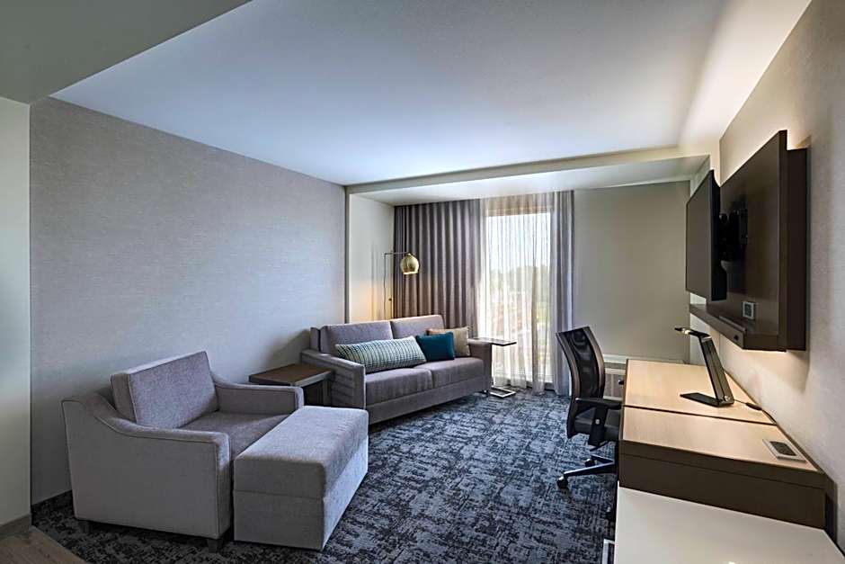 Courtyard by Marriott St. Louis Brentwood