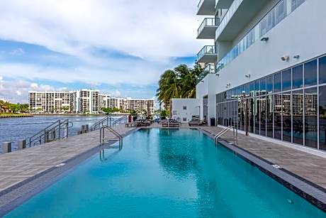 Hyde Beach House Hollywood Pr Suites - Alojamientos en HOLLYWOOD