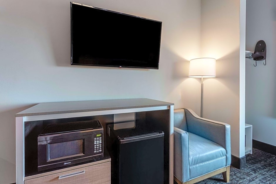 Baymont by Wyndham Madison South