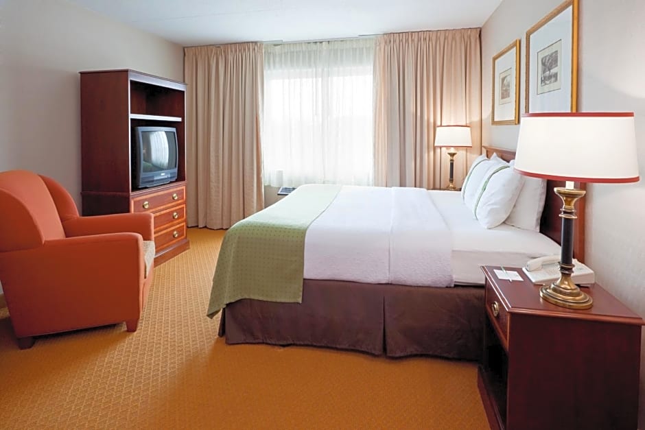 Holiday Inn Budd Lake - Rockaway Area