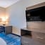 Comfort Inn & Suites Balch Springs - SE Dallas