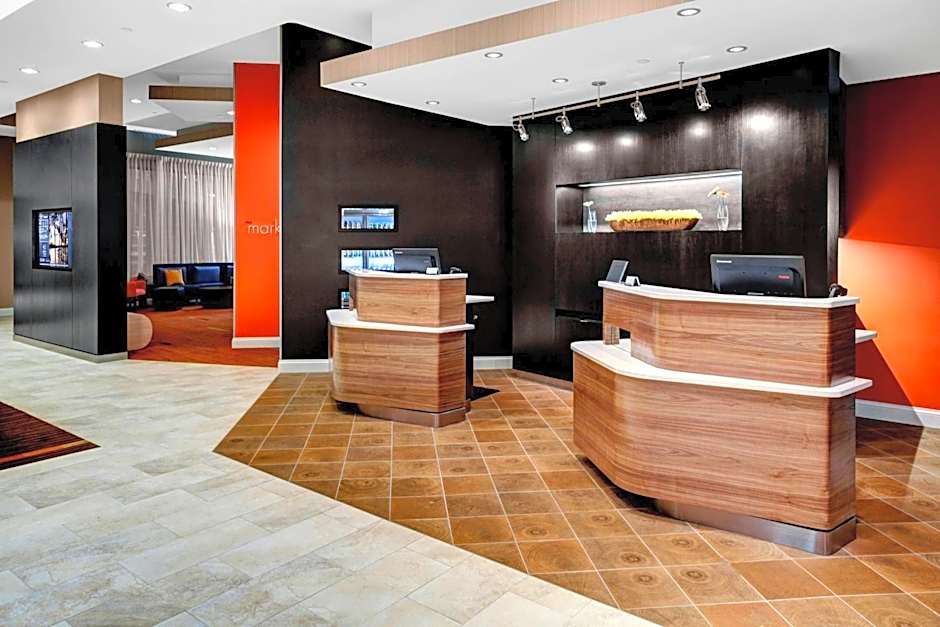 Courtyard by Marriott St. Cloud