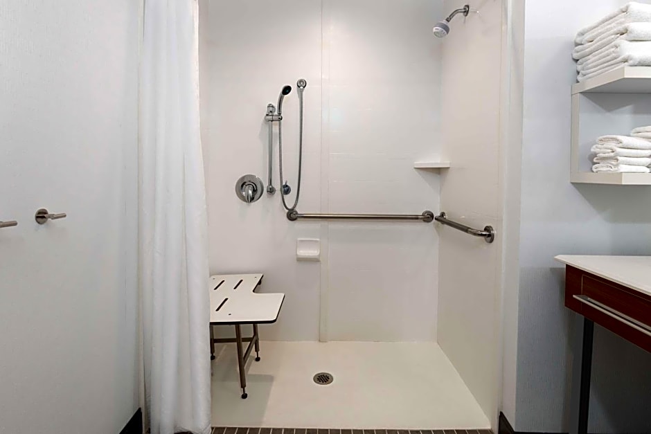 Hampton Inn By Hilton & Suites Tallahassee Capital - University