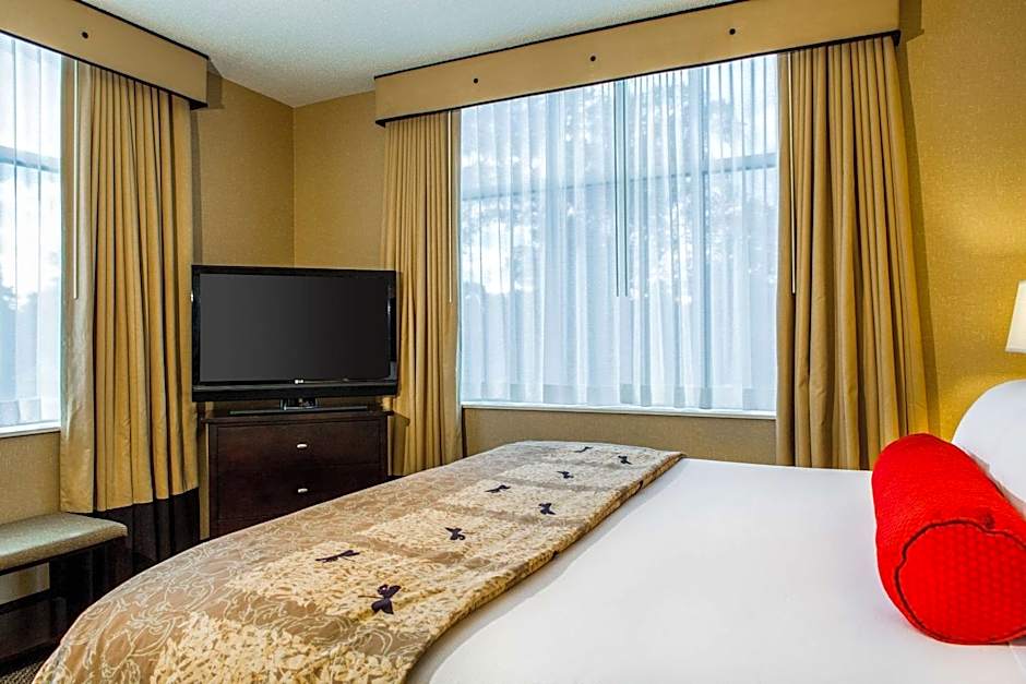 Cambria Hotel Raleigh-Durham Airport