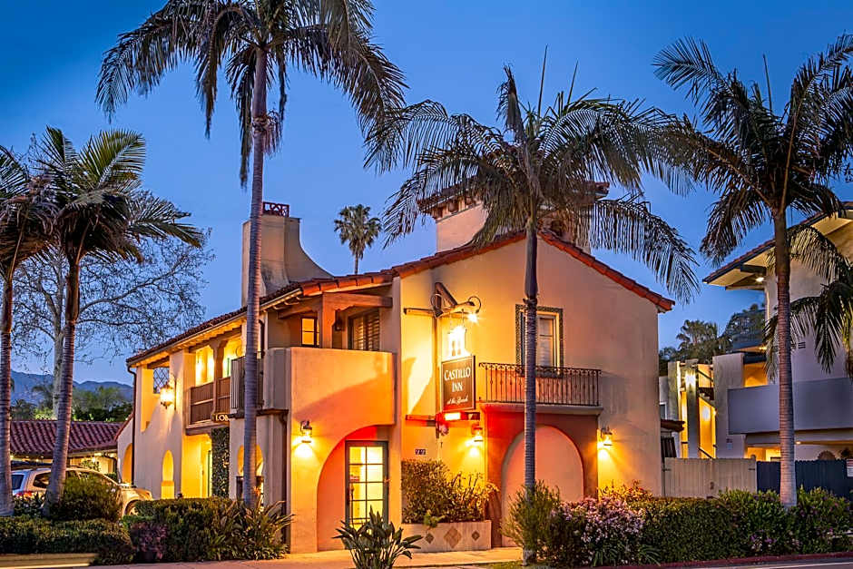 Castillo Inn at the Beach