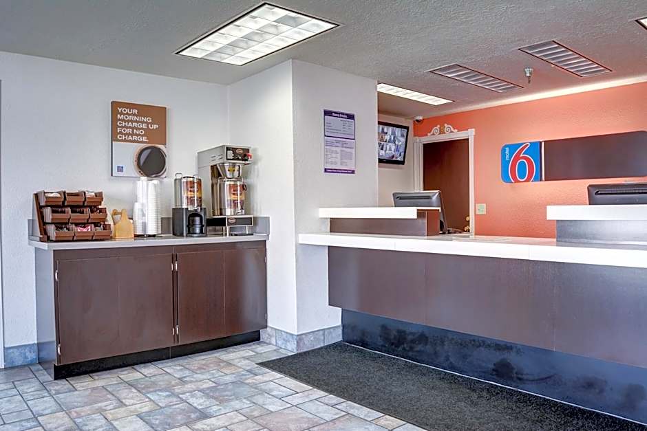 Motel 6-The Dalles, OR