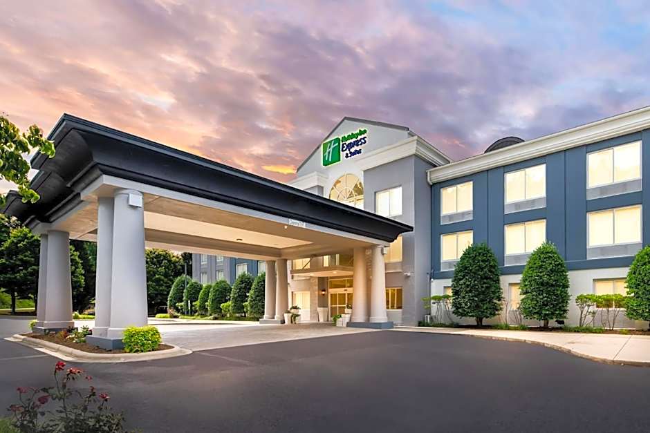 Holiday Inn Express & Suites SYLVA - WESTERN CAROLINA AREA