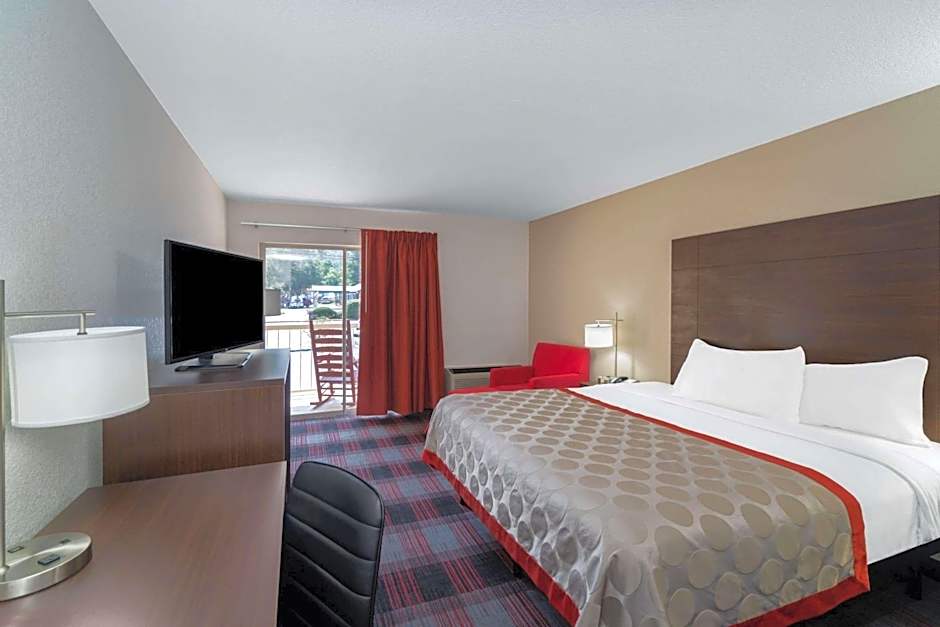 Ramada by Wyndham Maggie Valley