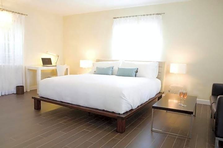 The New Hotel
