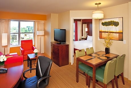 Suite, 2 Bedrooms (2 Double Beds)