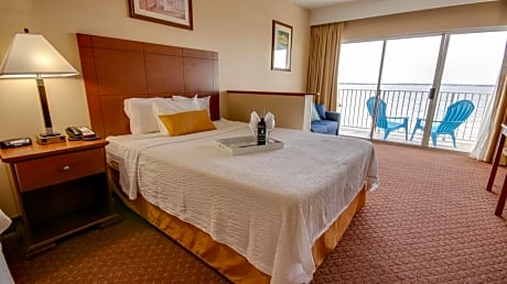 Bayfront Handicap Queen Room - South Building