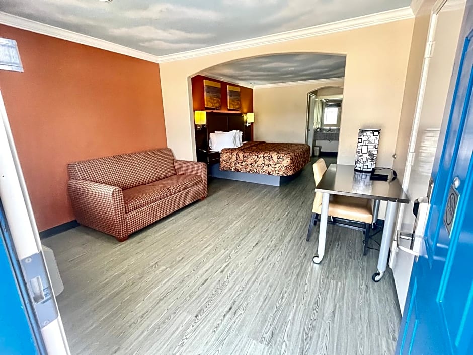 Luxury Inn Liberty