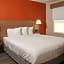 Hawthorn Suites by Wyndham Erie