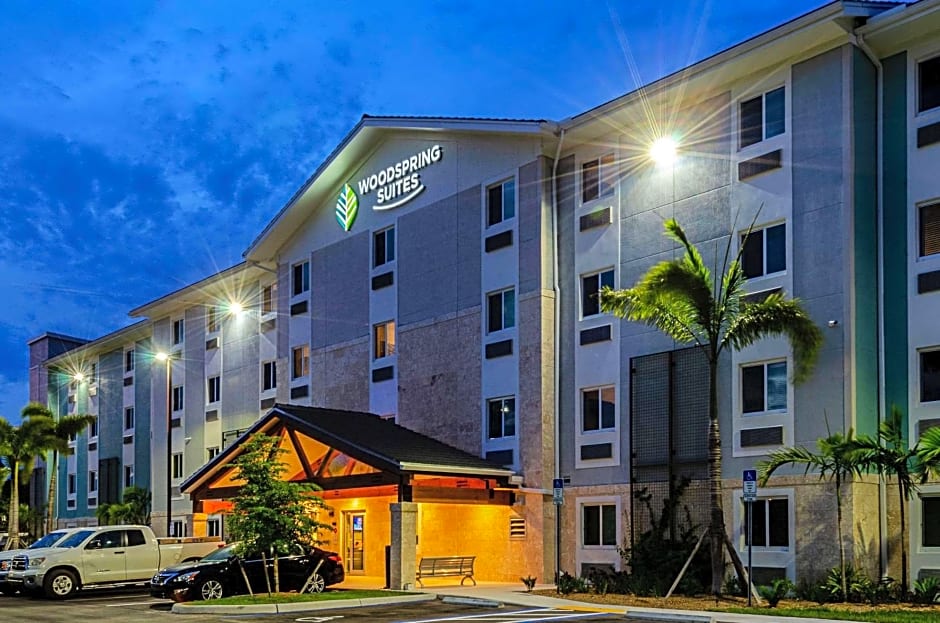 WoodSpring Suites Naples