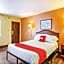 OYO Hotel Downtown Peoria IL I-74