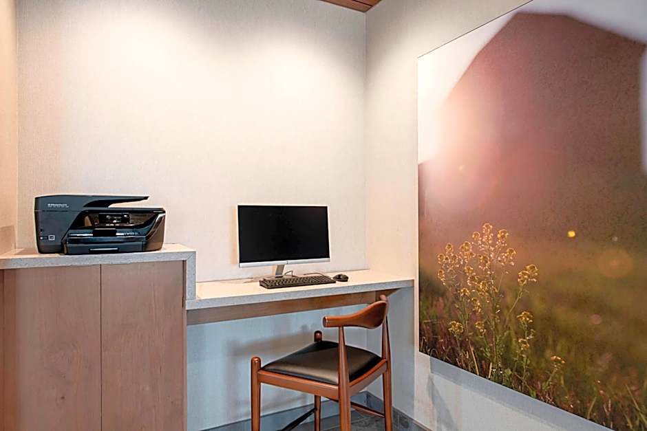 Fairfield Inn & Suites by Marriott Duluth Waterfront