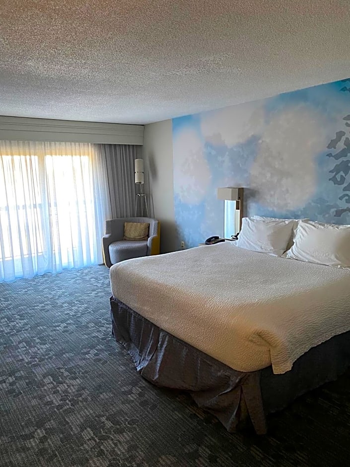 Courtyard by Marriott Boston Raynham