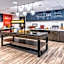 Hampton Inn & Suites Bakersfield Central