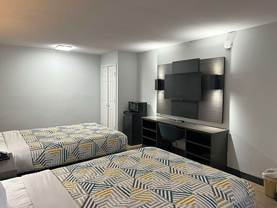 Motel 6 Huntsville AL University Dr.