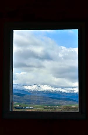 Hotel San Miguel del Valle Amblés - Alojamientos en EL FRESNO