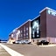 WoodSpring Suites Bakersfield Airport