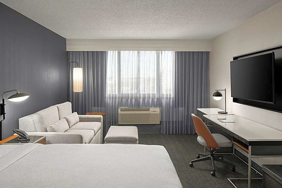 Courtyard by Marriott New Haven at Yale
