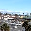 Fireside Inn By The Beach Boardwalk & Bowling