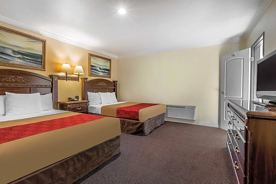 Econo Lodge Long Beach I-405