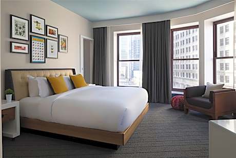 1 Bedroom Suite City View