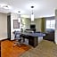 Candlewood Suites Indianapolis Airport