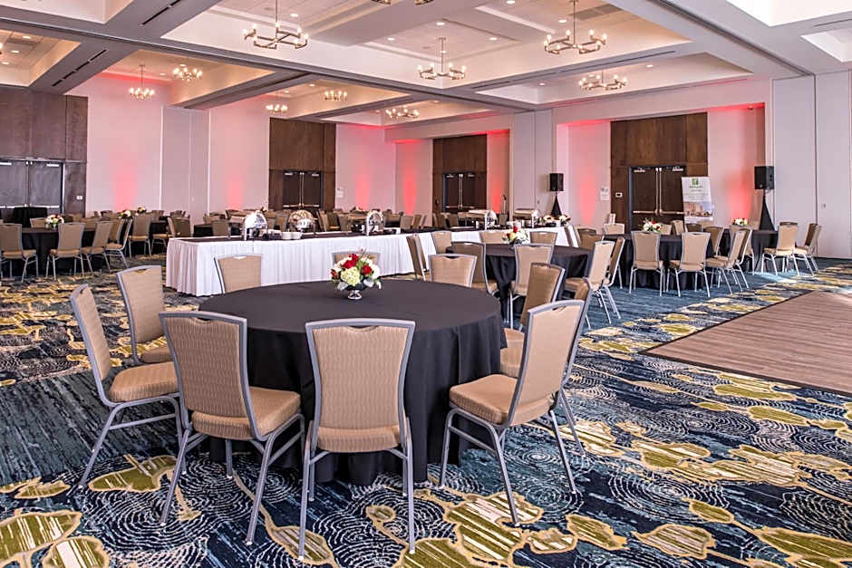 Holiday Inn Detroit Northwest - Livonia, an IHG Hotel