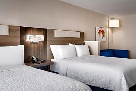 Suite with Two Queen Beds
