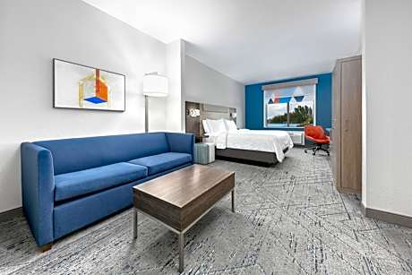 King Suite with Sofa Bed