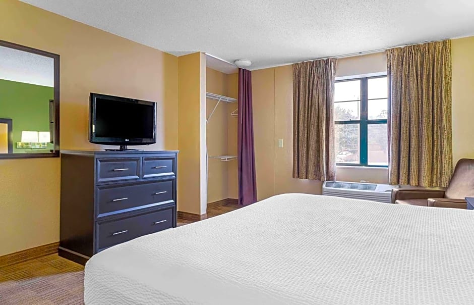 Extended Stay America Suites - Houston - Galleria - Westheimer
