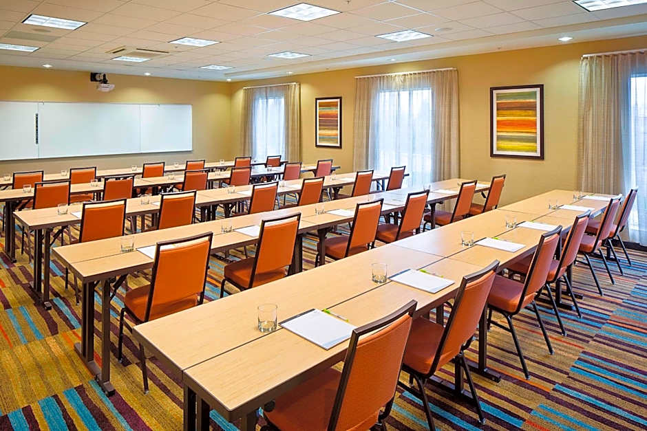 Fairfield Inn & Suites by Marriott Monaca