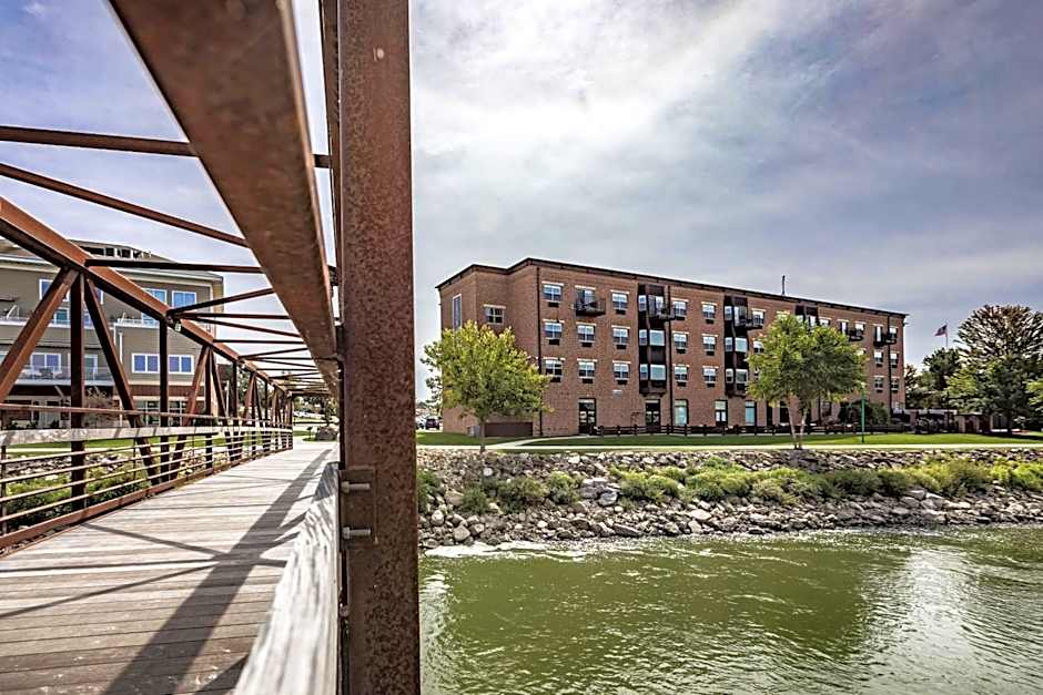Ironworks Hotel