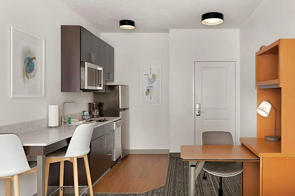 TownePlace Suites by Marriott Chicago Naperville