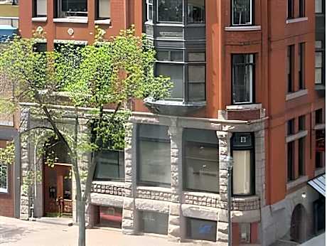 One-Bedroom Suite with City View