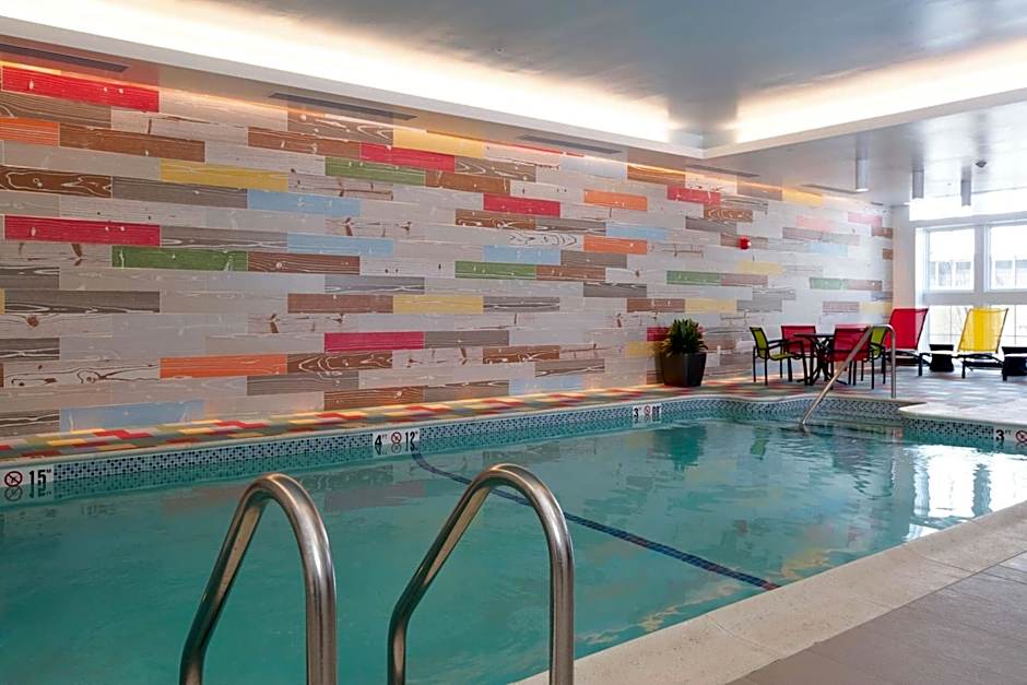 Hilton Garden Inn Burlington Downtown