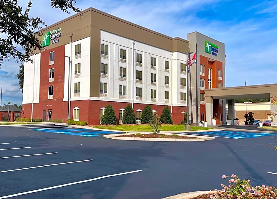 Holiday Inn Express & Suites - Tuscaloosa-University, an IHG Hotel