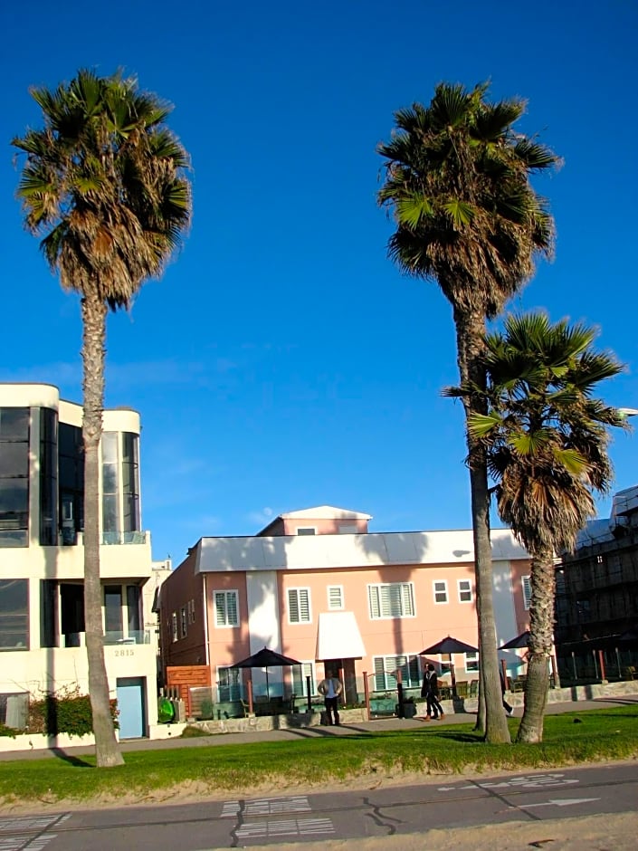 Venice on the Beach Hotel