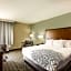 La Quinta Inn & Suites by Wyndham Wichita Northeast