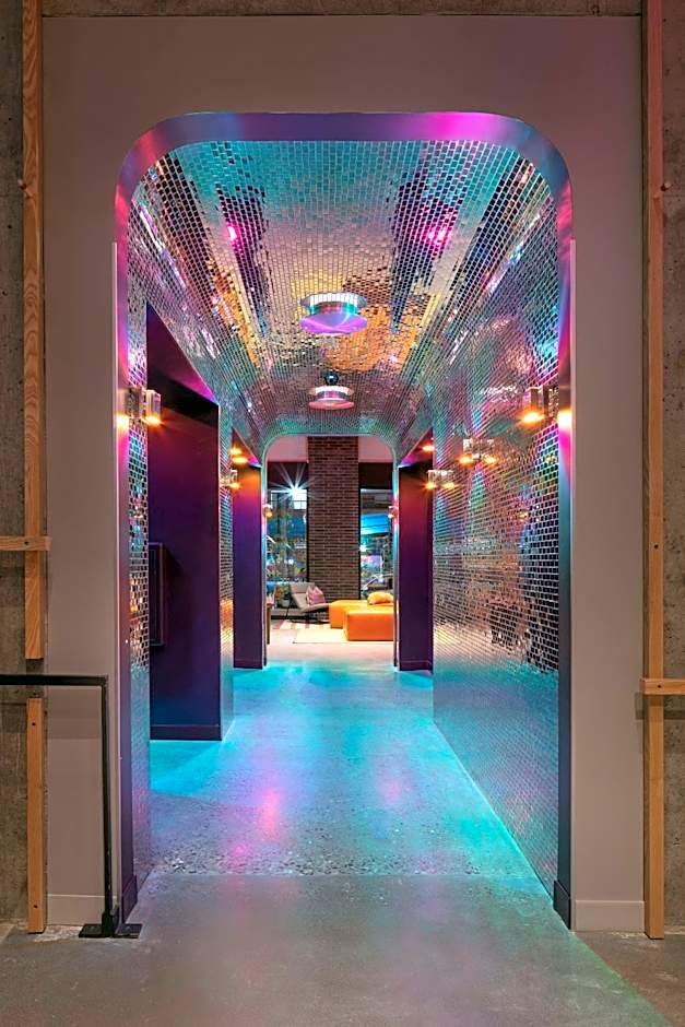 Moxy Portland Downtown