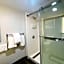 La Quinta Inn & Suites by Wyndham Birmingham Homewood