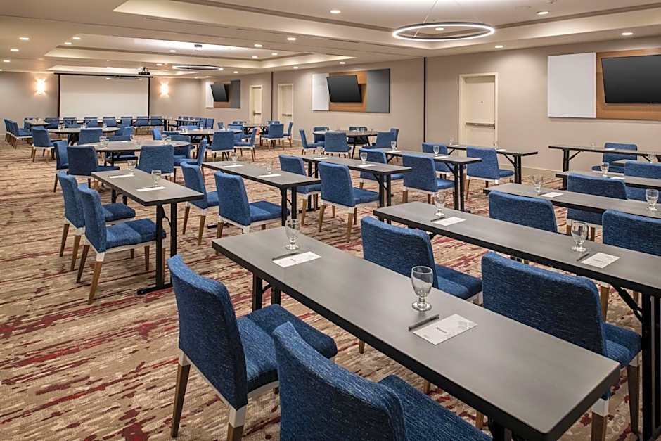 Hilton Garden Inn Fontana