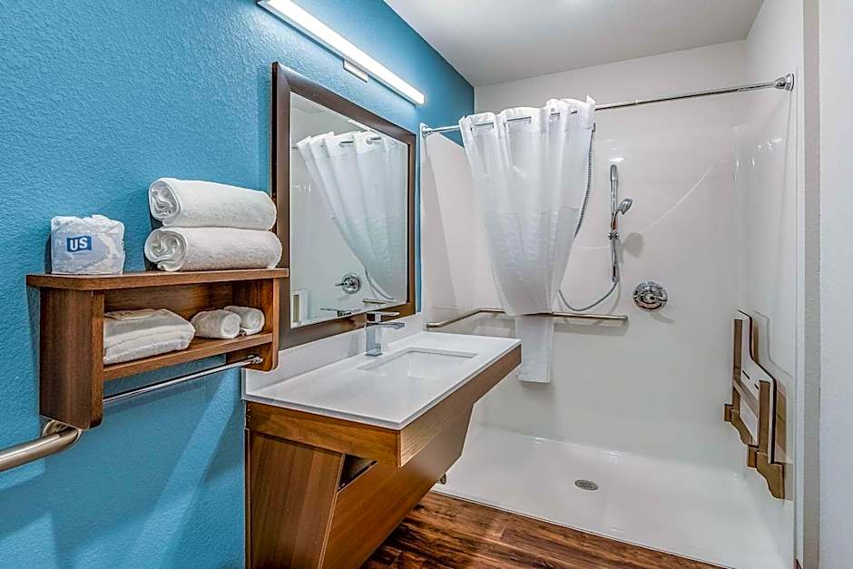 WoodSpring Suites West Des Moines