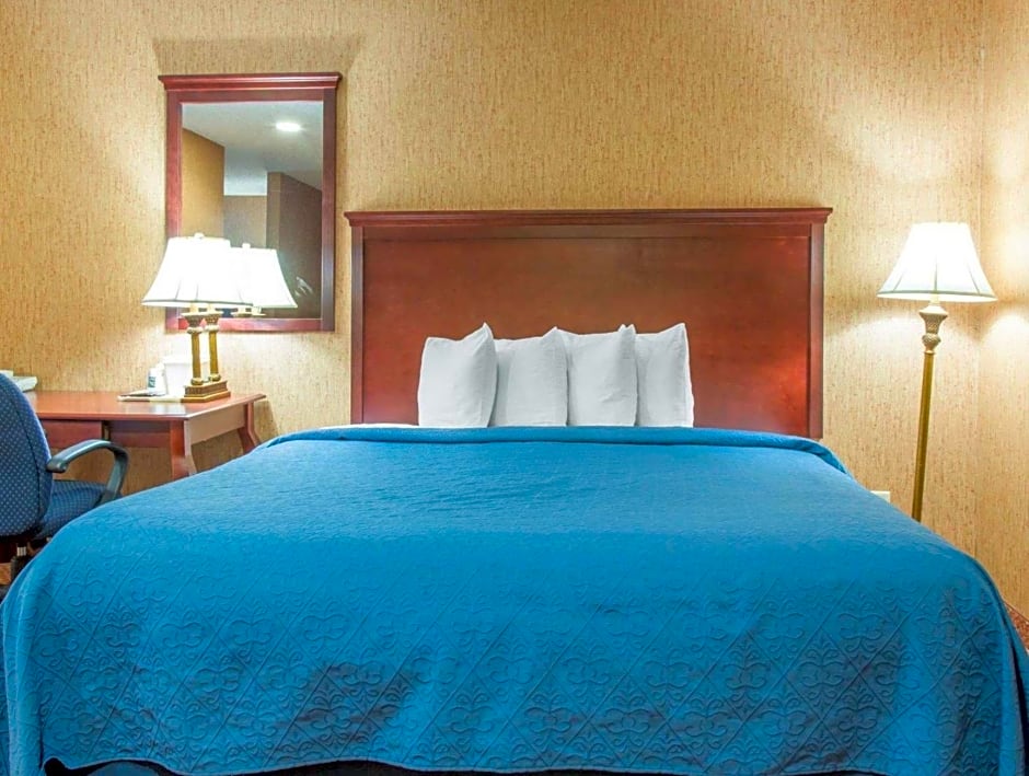 Quality Inn & Suites Meriden