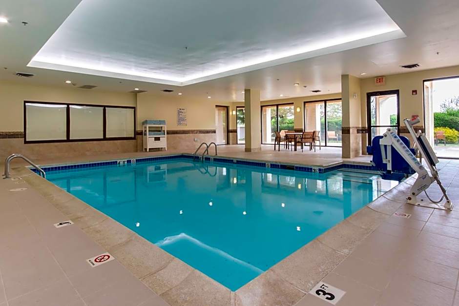 Courtyard by Marriott Charlotte Lake Norman