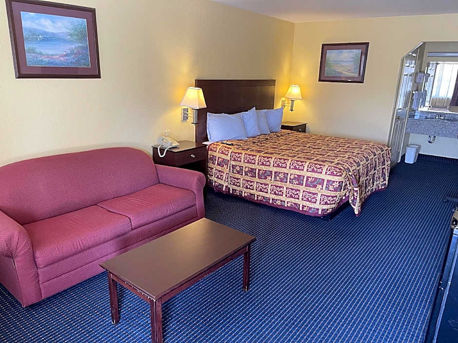 Gun Barrel Executive Inn