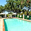 Champions Club and Hotel Houston Westchase